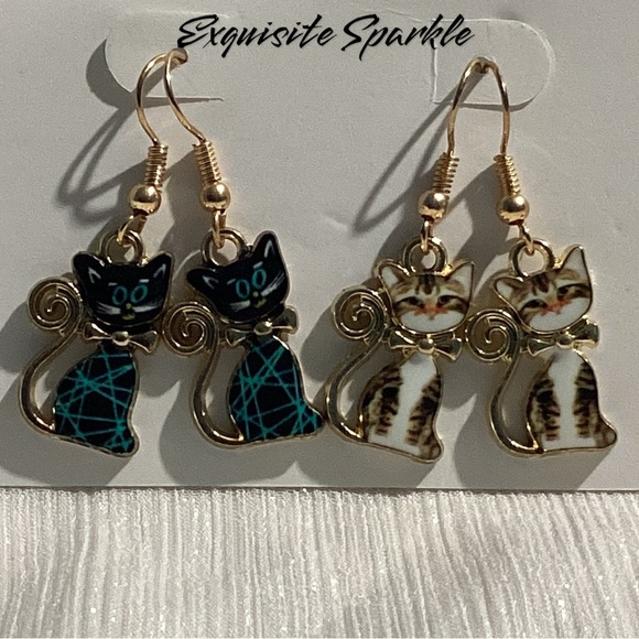 😸Set of Adorable GoldTone Painted Acrylic Hook Drop Cat/Kitten Earrings - Picture 14 of 15